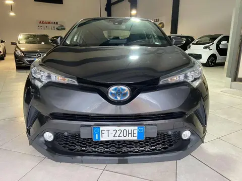 Used TOYOTA C-HR Hybrid 2018 Ad 