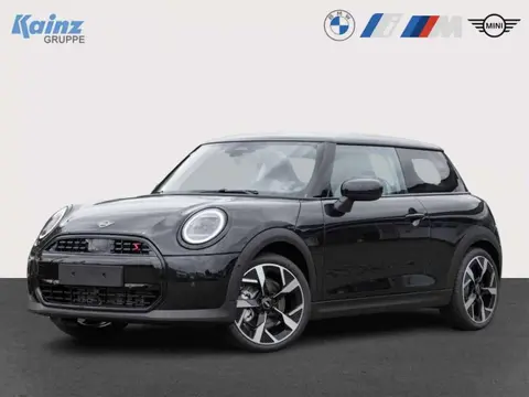 Used MINI COOPER Petrol 2024 Ad 