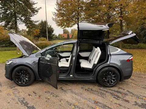 Used TESLA MODEL X Electric 2017 Ad 