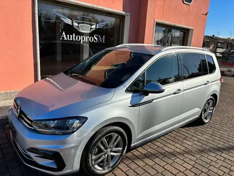 Used VOLKSWAGEN TOURAN Diesel 2019 Ad 