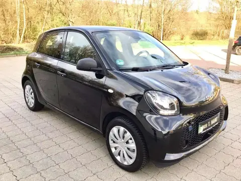 Used SMART FORFOUR Electric 2021 Ad 