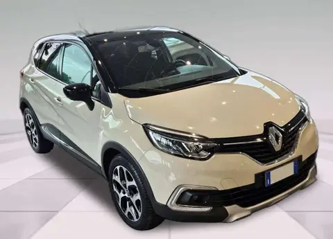 Used RENAULT CAPTUR Diesel 2018 Ad 