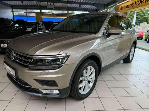 Used VOLKSWAGEN TIGUAN Petrol 2016 Ad 