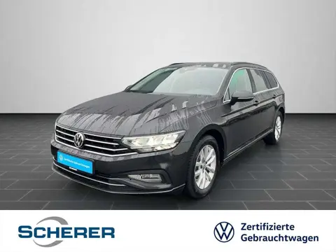 Used VOLKSWAGEN PASSAT Petrol 2020 Ad 