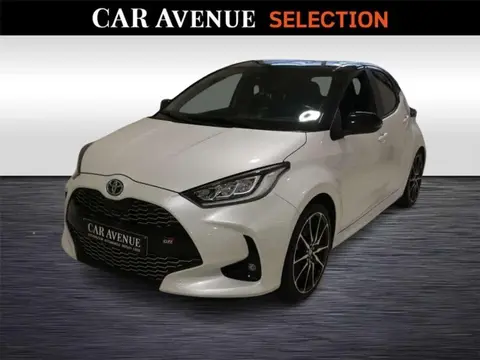 Used TOYOTA YARIS Hybrid 2022 Ad 