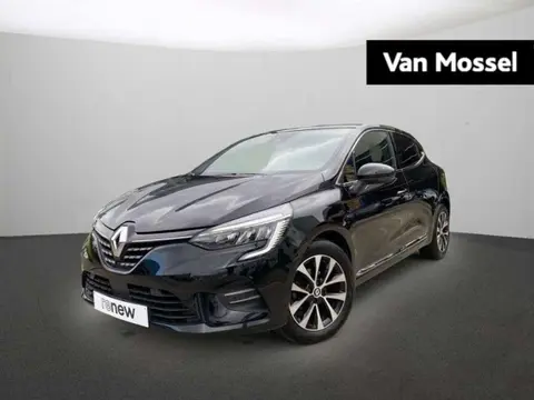 Used RENAULT CLIO Petrol 2023 Ad 