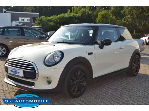 Annonce MINI COOPER Diesel 2016 d'occasion Allemagne