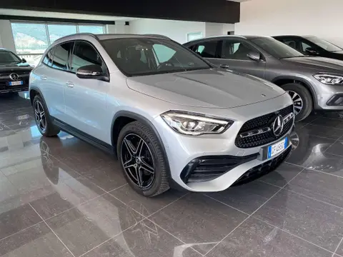 Annonce MERCEDES-BENZ CLASSE GLA Diesel 2021 d'occasion 