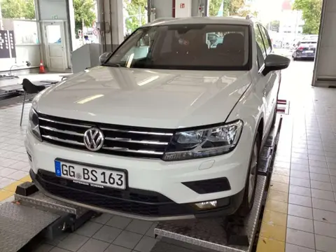 Used VOLKSWAGEN TIGUAN Petrol 2020 Ad 