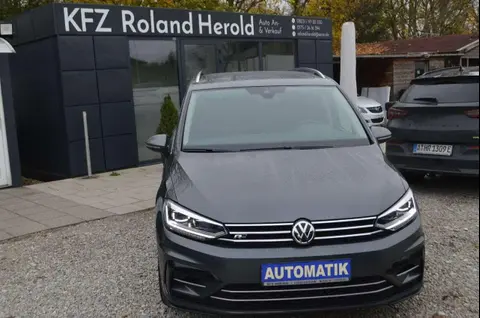 Used VOLKSWAGEN TOURAN Petrol 2018 Ad 