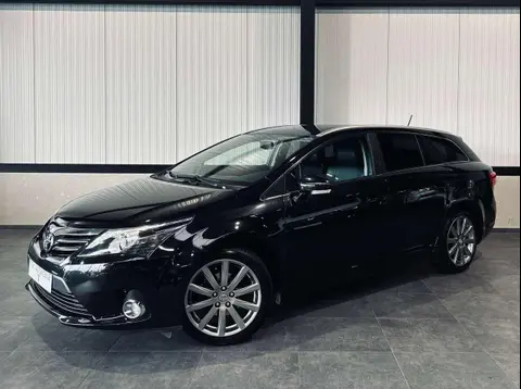 Used TOYOTA AVENSIS Petrol 2014 Ad 