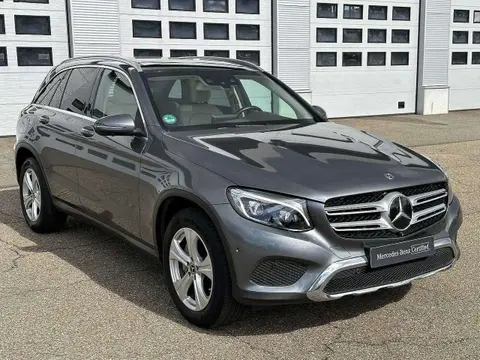 Used MERCEDES-BENZ CLASSE GLC Petrol 2017 Ad 