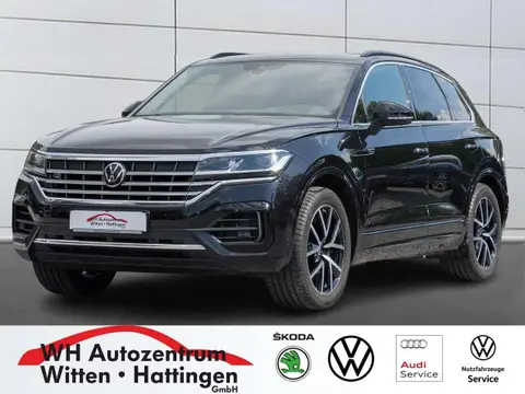 Used VOLKSWAGEN TOUAREG Petrol 2022 Ad 