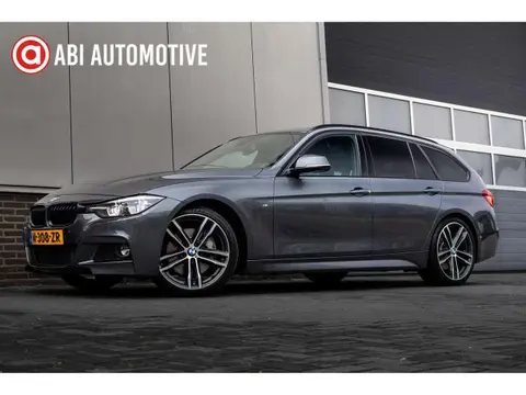 Used BMW SERIE 3 Petrol 2018 Ad 