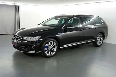 Used VOLKSWAGEN PASSAT Hybrid 2021 Ad 