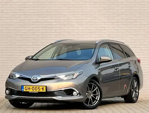 Used TOYOTA AURIS Hybrid 2015 Ad 