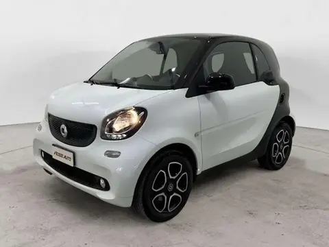 Annonce SMART FORTWO Essence 2018 d'occasion 