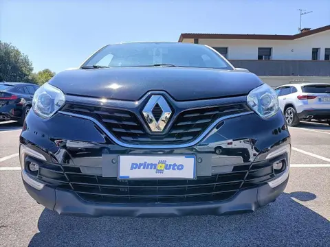 Used RENAULT CAPTUR Diesel 2018 Ad 