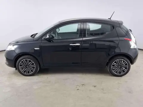 Used LANCIA YPSILON Hybrid 2023 Ad 