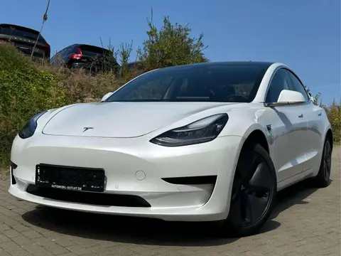 Used TESLA MODEL 3 Electric 2019 Ad 