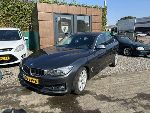 Used BMW SERIE 3 Petrol 2015 Ad 