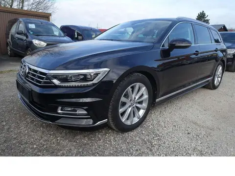 Used VOLKSWAGEN PASSAT Petrol 2016 Ad 