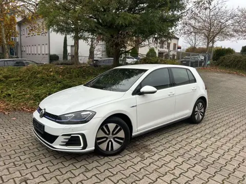 Used VOLKSWAGEN GOLF Hybrid 2017 Ad Germany