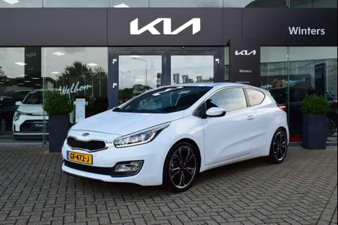 Used KIA PROCEED Petrol 2015 Ad 