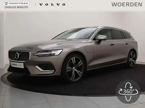 Used VOLVO V60 Hybrid 2019 Ad 