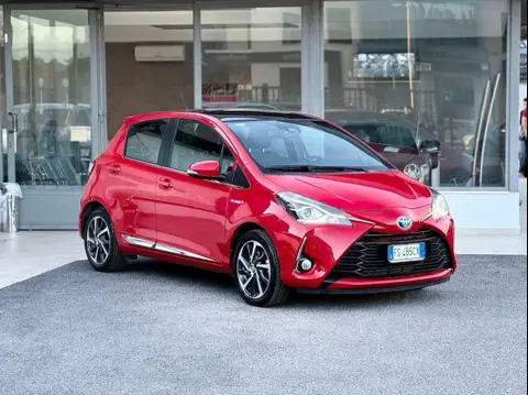 Used TOYOTA YARIS Hybrid 2018 Ad 