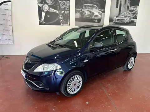 Annonce LANCIA YPSILON Essence 2017 d'occasion 