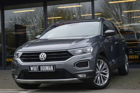 Annonce VOLKSWAGEN T-ROC Essence 2019 d'occasion 