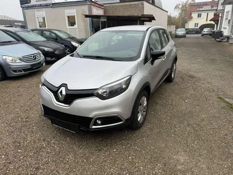 Used RENAULT CAPTUR Diesel 2016 Ad 