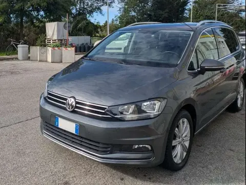 Used VOLKSWAGEN TOURAN Diesel 2018 Ad 