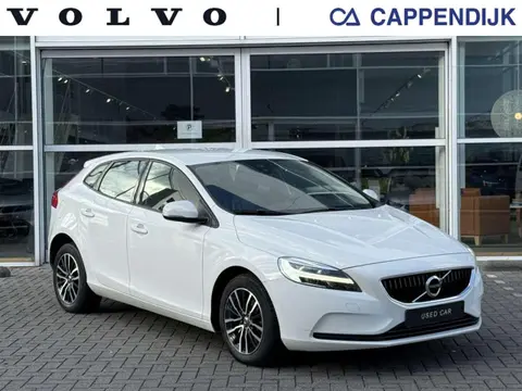 Annonce VOLVO V40 Essence 2019 d'occasion 