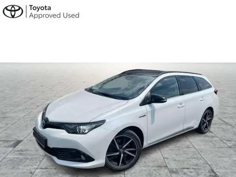 Used TOYOTA AURIS Hybrid 2018 Ad Belgium