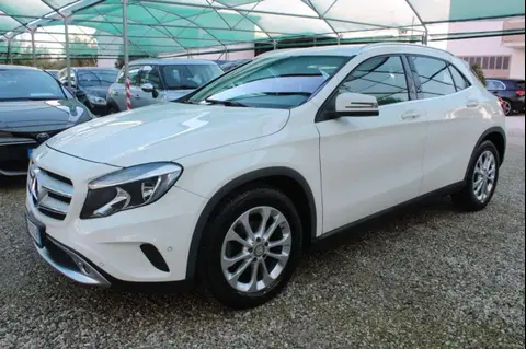 Annonce MERCEDES-BENZ CLASSE GLA Diesel 2015 d'occasion 