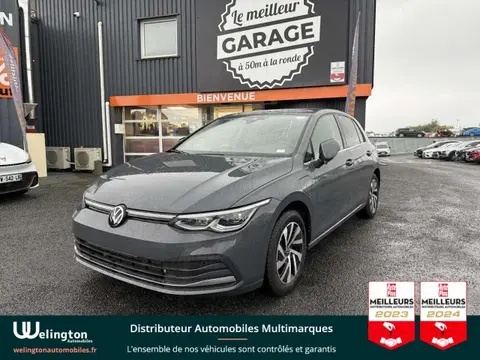 Used VOLKSWAGEN GOLF Hybrid 2023 Ad 