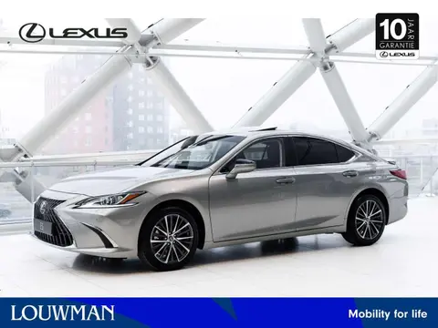 Annonce LEXUS ES Hybride 2023 d'occasion 