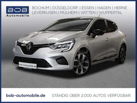 Used RENAULT CLIO Petrol 2022 Ad 