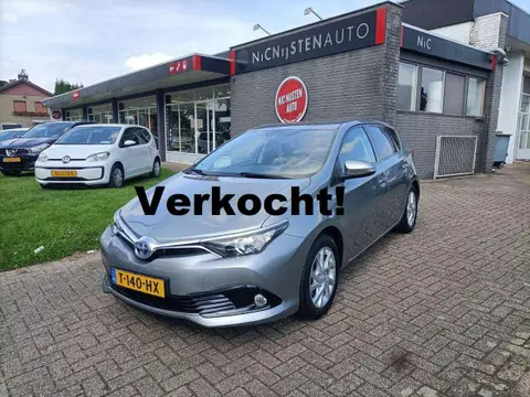 Used TOYOTA AURIS Hybrid 2016 Ad 