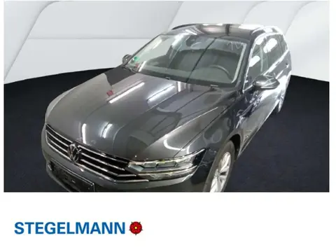 Used VOLKSWAGEN PASSAT Diesel 2023 Ad 