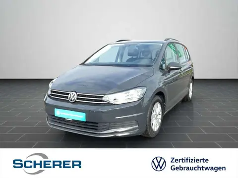 Used VOLKSWAGEN TOURAN Petrol 2020 Ad 