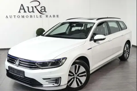 Used VOLKSWAGEN PASSAT Hybrid 2018 Ad 