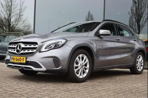 Used MERCEDES-BENZ CLASSE GLA Petrol 2017 Ad 