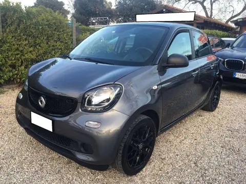 Annonce SMART FORFOUR Essence 2018 d'occasion 