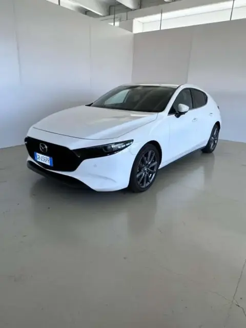 Annonce MAZDA 3 Essence 2024 d'occasion 