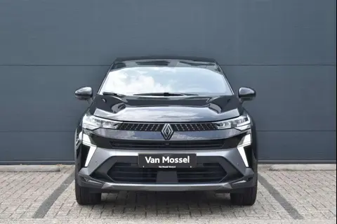 Used RENAULT CAPTUR Hybrid 2024 Ad 