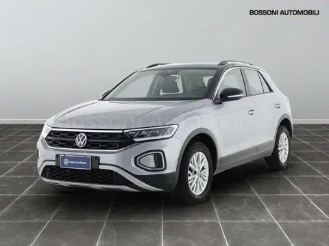 Used VOLKSWAGEN T-ROC Diesel 2023 Ad 