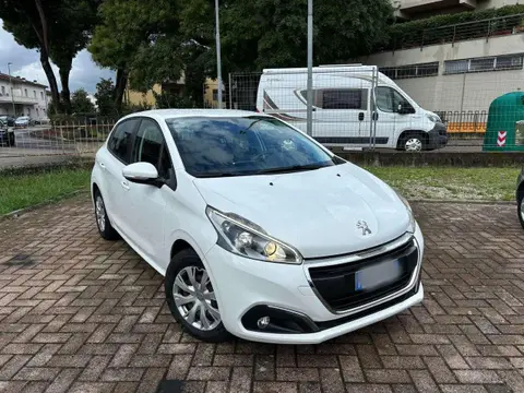 Used PEUGEOT 208 Petrol 2016 Ad 